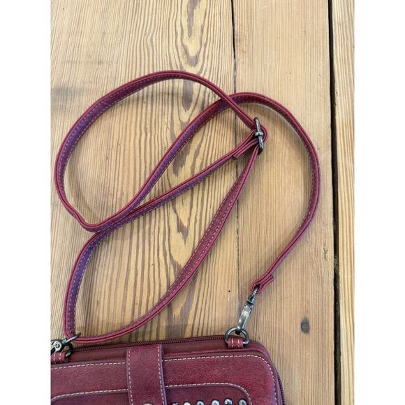 Montana West‎ Crossbody Red Western Studded - Picture 2 of 8
